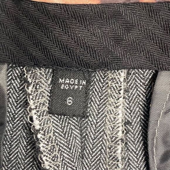 EXPRESS Women’s Gray Dress Pants Size 6 Inseam 31” - Picture 6 of 9
